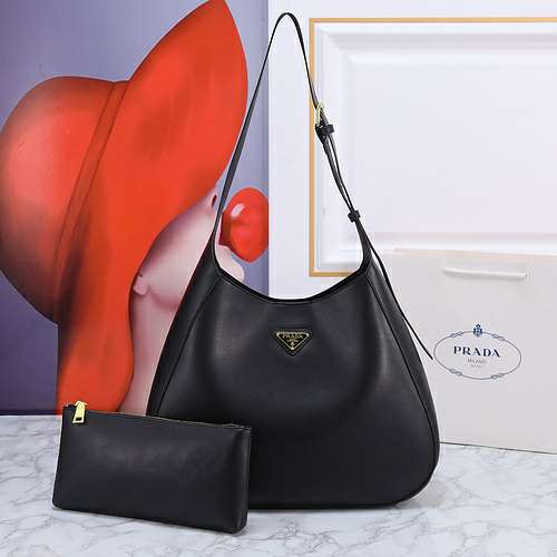 Picture of Prada Lady Handbags _SKUfw133561329fw